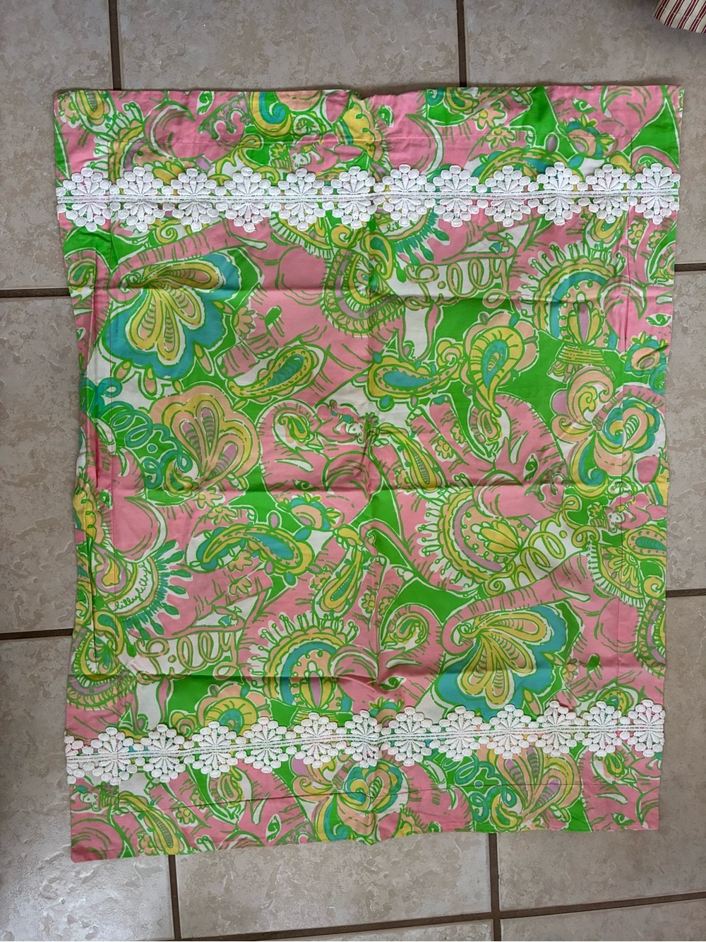 Lilly Pulitzer Pink & Green Paisley Twin Duvet Cover and Two Pillow Shams